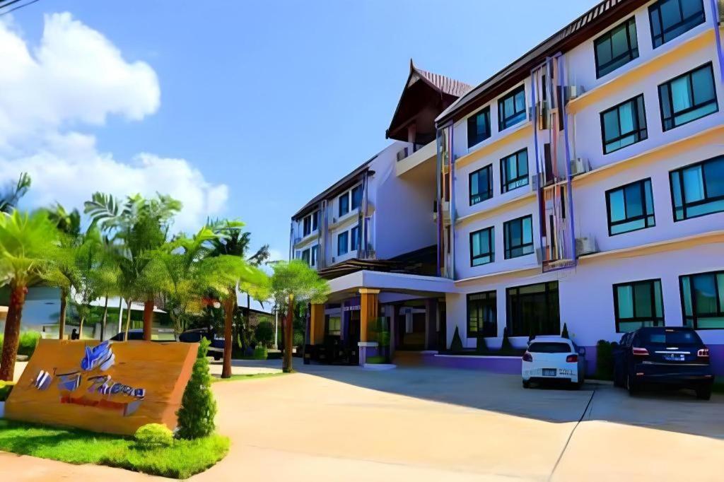 Na Tubthieng Boutique Resort Транг Экстерьер фото